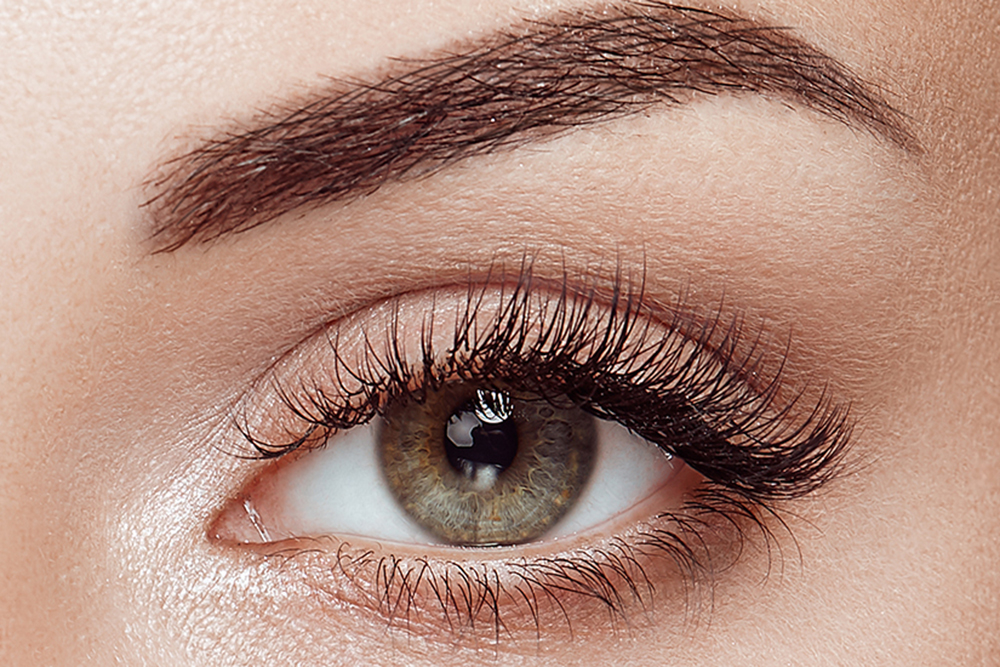 Bettina Toth - Magic Lash